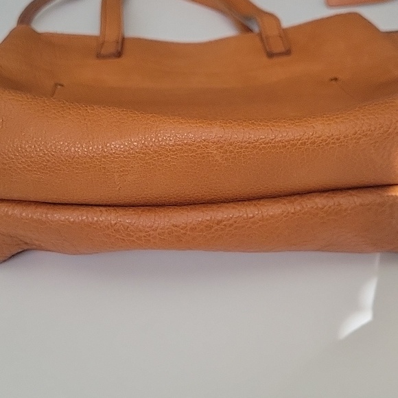 Portland Leather Cognac Shoulder Tote / Crossbody with Front Pocket - Picture 6 of 16